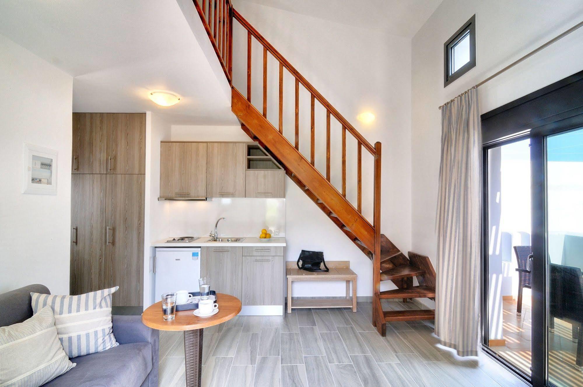 Myrtos Mare Suites Exterior foto